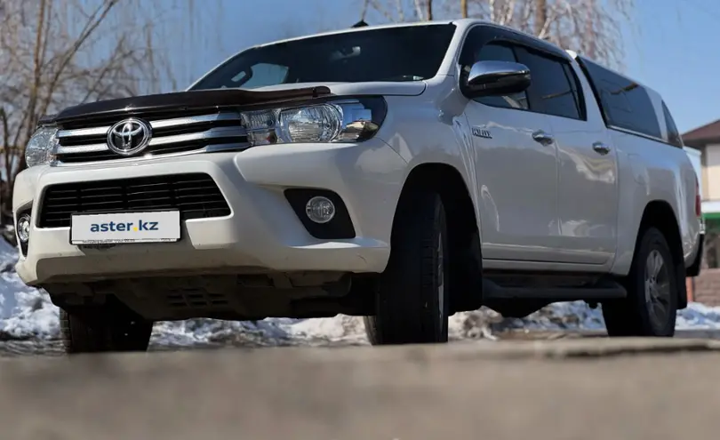 Toyota Hilux 2019 года за 18 700 000 тг. в Алматы