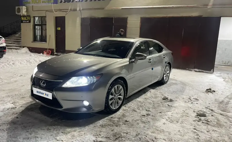 Lexus ES 2014 года за 12 000 000 тг. в Актобе