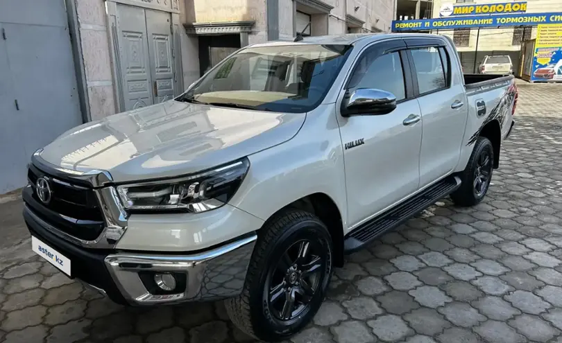 Toyota Hilux 2022 года за 22 000 000 тг. в Актау