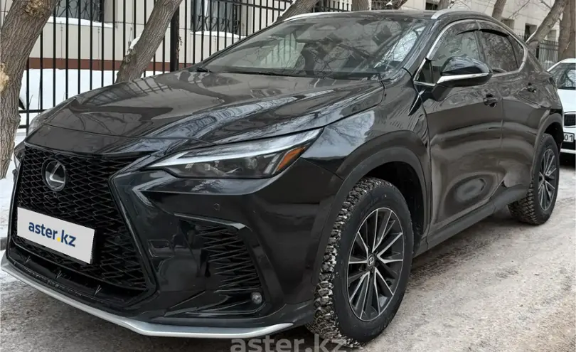 Lexus NX 2023 года за 25 000 000 тг. в Астана