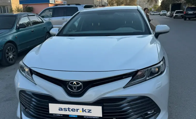 Toyota Camry 2019 года за 15 000 000 тг. в Актау