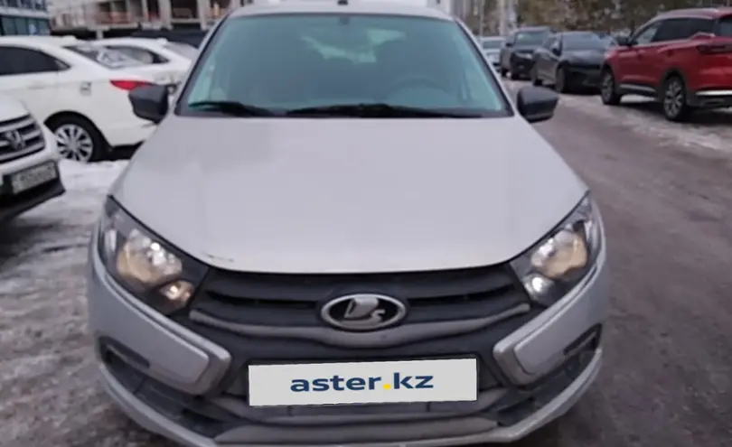 LADA (ВАЗ) Granta 2019 года за 3 800 000 тг. в Астана фото 2