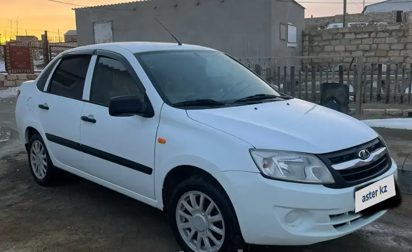 LADA (ВАЗ) Granta 2014 года за 2 900 000 тг. в Актау