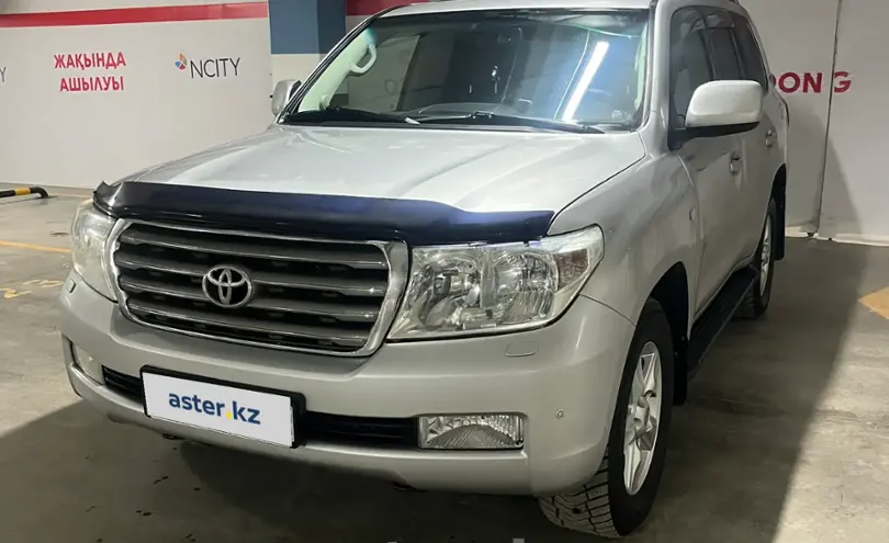 Toyota Land Cruiser 2011 года за 19 000 000 тг. в Астана