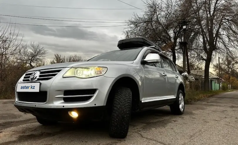 Volkswagen Touareg 2007 года за 7 200 000 тг. в Алматы