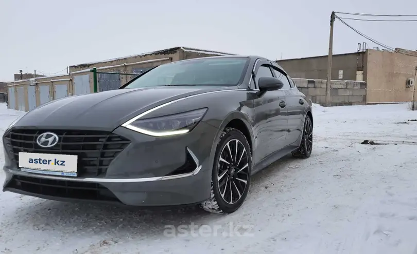 Hyundai Sonata 2021 года за 11 900 000 тг. в Караганда