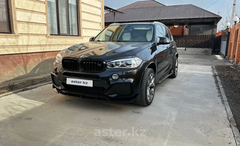 BMW X5 2015 года за 16 000 000 тг. в Атырауская область