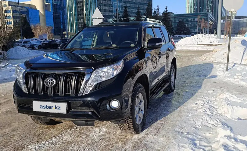 Toyota Land Cruiser Prado 2016 года за 17 700 000 тг. в Астана