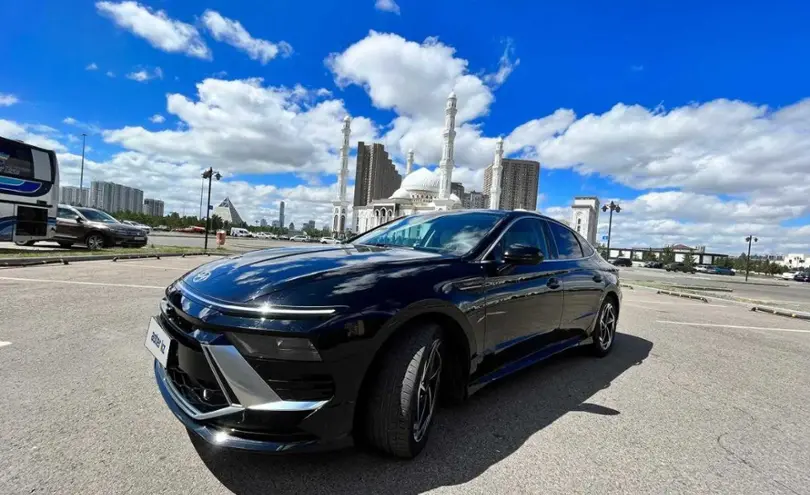 Hyundai Sonata 2023 года за 19 000 000 тг. в Астана