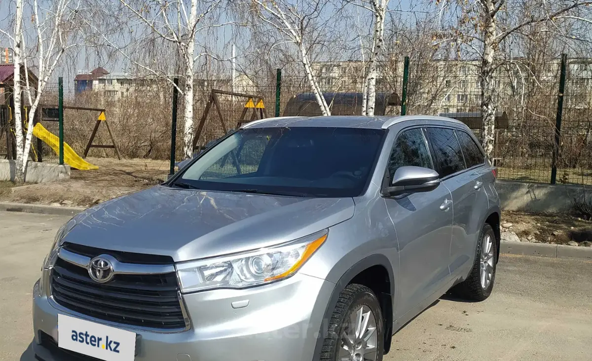 Toyota Highlander 2014 года за 14 800 000 тг. в Алматы
