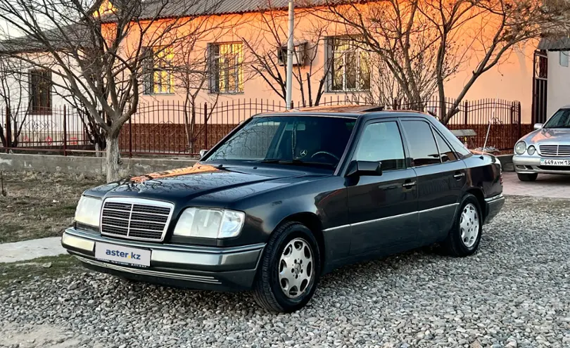 Mercedes-Benz E-Класс 1994 года за 2 800 000 тг. в Туркестанская область