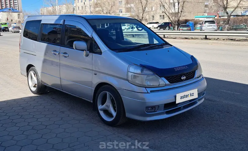 Nissan Serena 2001 года за 2 800 000 тг. в Семей