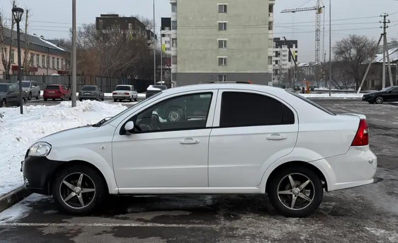 Chevrolet Aveo 2012 года за 2 200 000 тг. в Астана