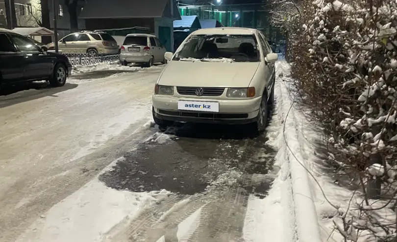 Volkswagen Polo 1998 года за 700 000 тг. в Алматы