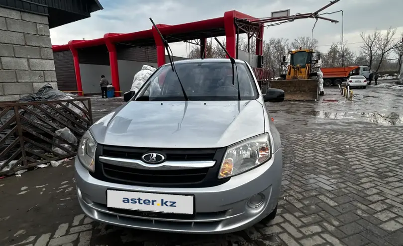 LADA (ВАЗ) Granta 2013 года за 2 400 000 тг. в Алматы