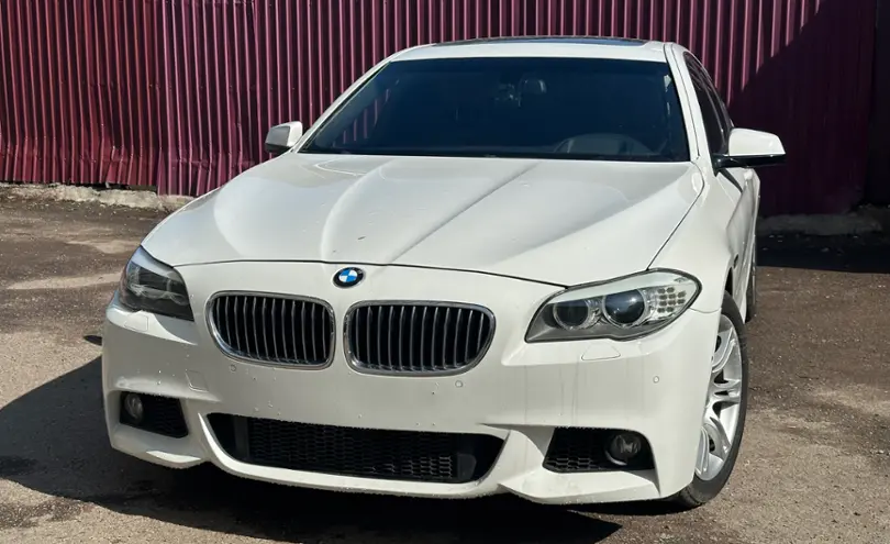 BMW 5 серии 2013 года за 9 500 000 тг. в Алматы