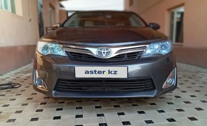 Toyota Camry 2014 года за 7 500 000 тг. в Шымкент