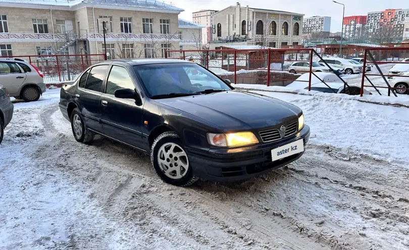 Nissan Maxima 1996 года за 2 100 000 тг. в Астана