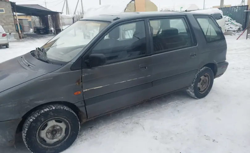 Mitsubishi Space Wagon 1993 года за 1 200 000 тг. в Астана