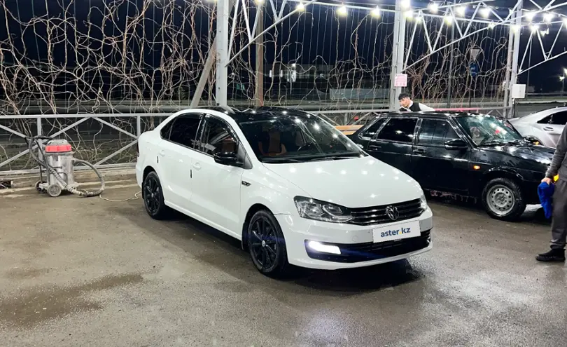 Volkswagen Polo 2019 года за 6 800 000 тг. в Шымкент