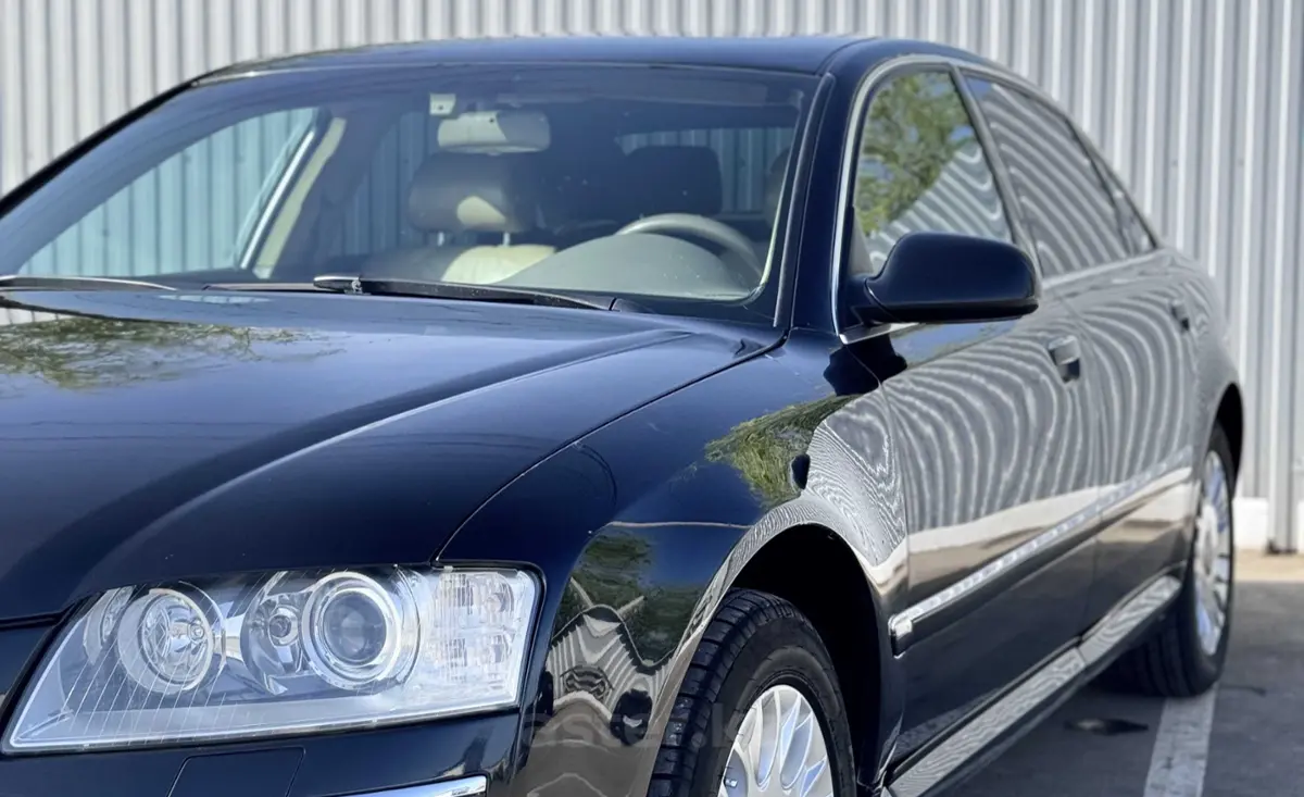 Audi A8 2004 года за 4 700 000 тг. в Уральск