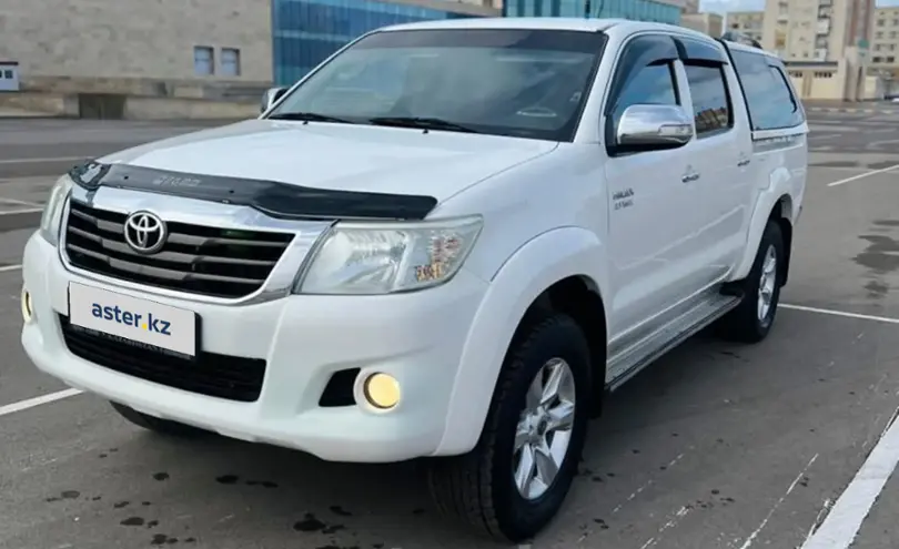 Toyota Hilux 2015 года за 14 500 000 тг. в Мангистауская область