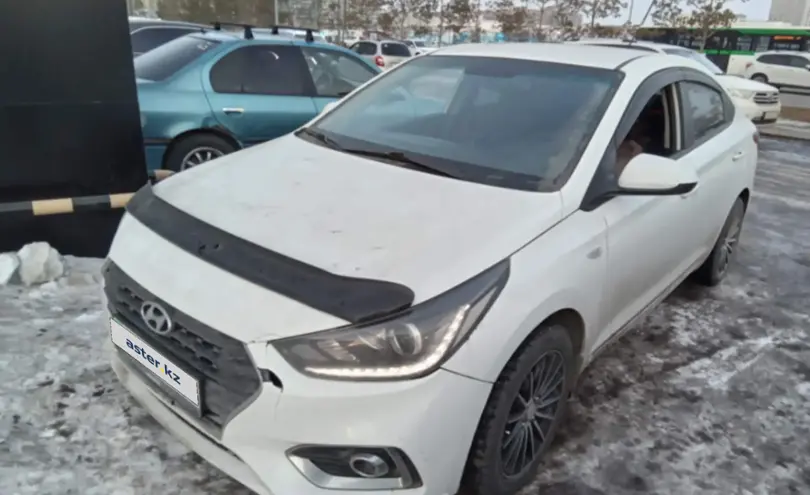 Hyundai Accent 2019 года за 7 000 000 тг. в Астана