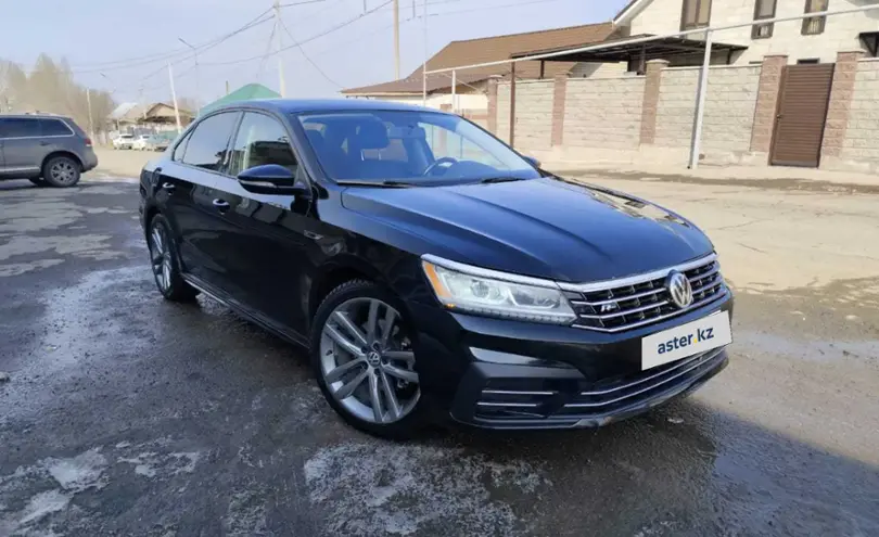 Volkswagen Passat 2019 года за 8 300 000 тг. в Алматы