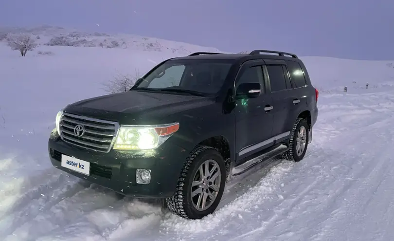 Toyota Land Cruiser 2013 года за 23 000 000 тг. в Шымкент