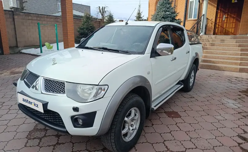 Mitsubishi L200 2011 года за 6 000 000 тг. в Алматы