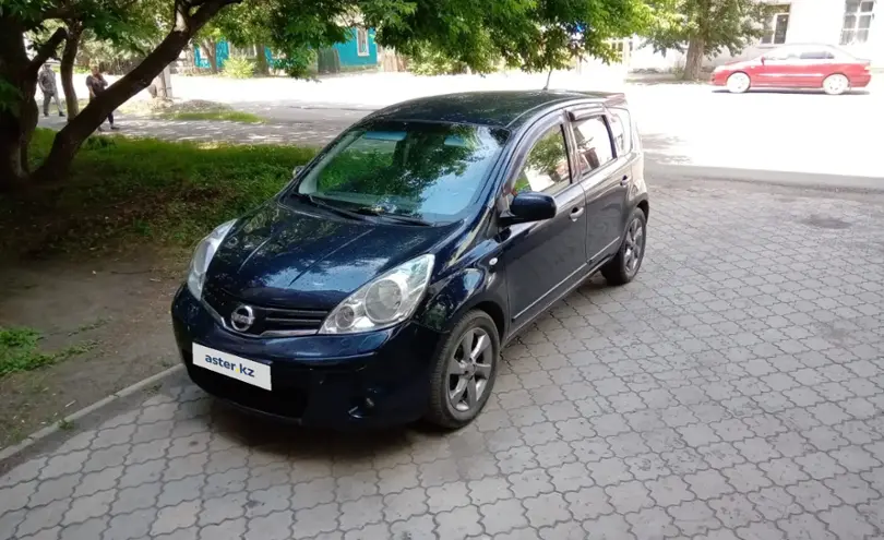 Nissan Note 2011 года за 4 500 000 тг. в Семей