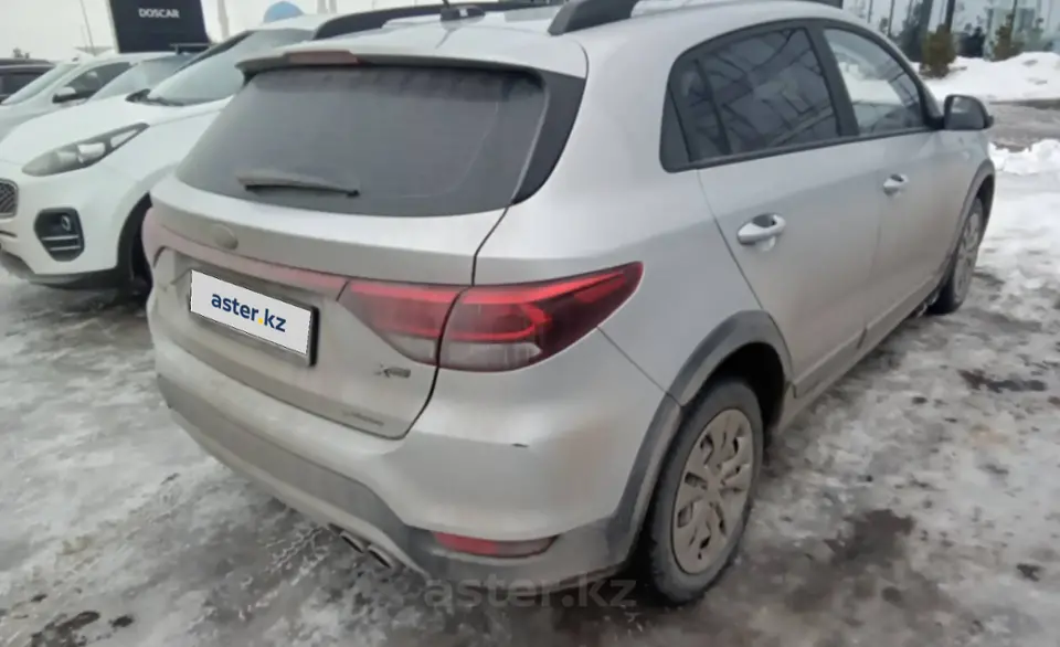 Kia Rio 2020 года за 7 800 000 тг. в Астана