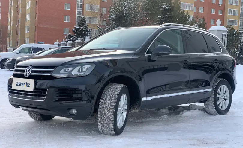 Volkswagen Touareg 2011 года за 13 000 000 тг. в Астана