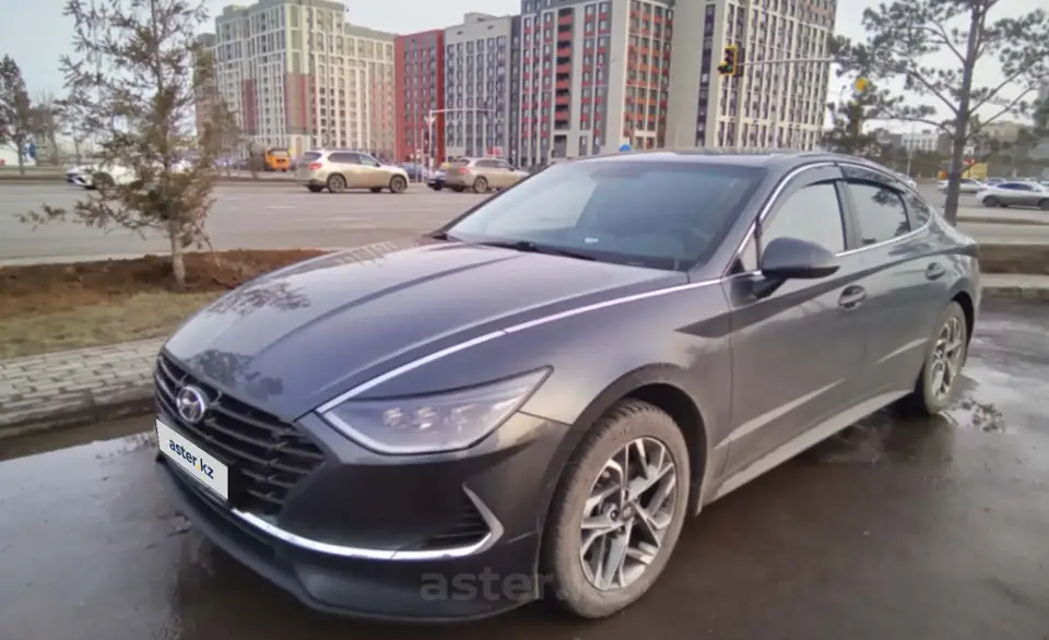 Hyundai Sonata 2022 года за 12 000 000 тг. в Астана фото 1