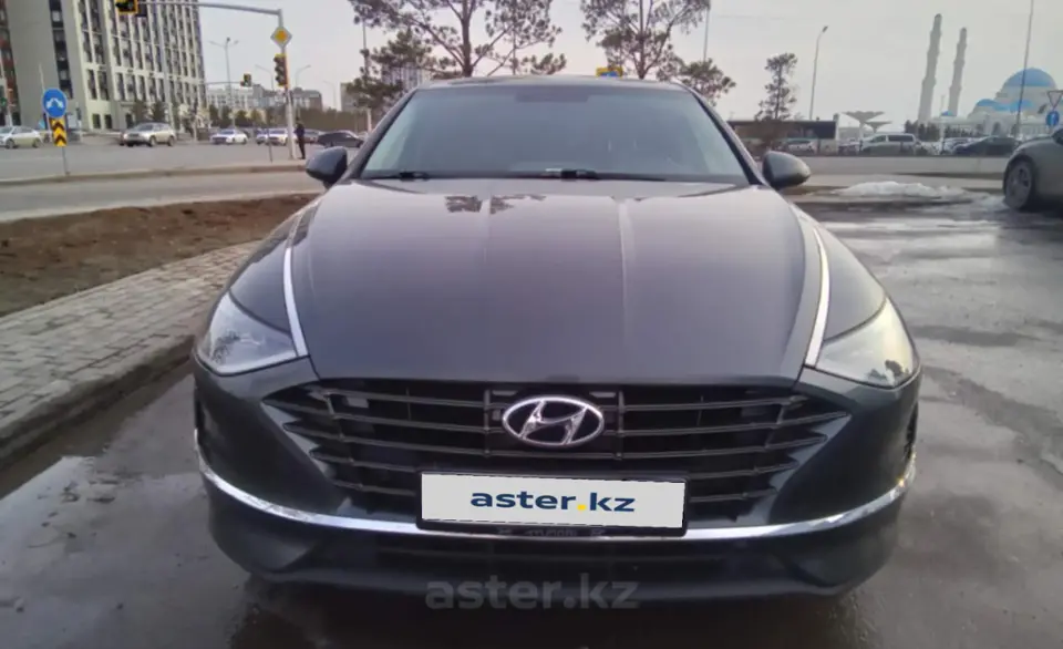 Hyundai Sonata 2022 года за 12 000 000 тг. в Астана фото 2