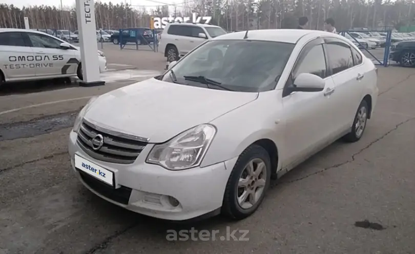 Nissan Almera 2015 года за 3 800 000 тг. в Усть-Каменогорск