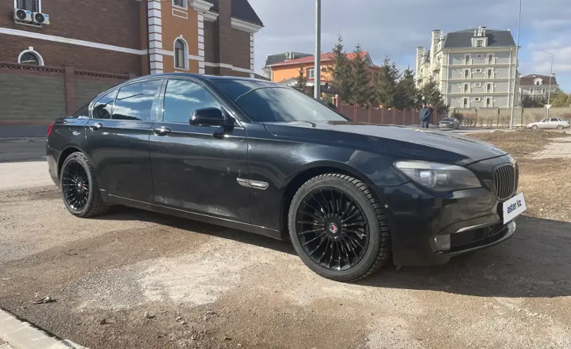 BMW 7 серии 2010 года за 9 500 000 тг. в Астана фото 2