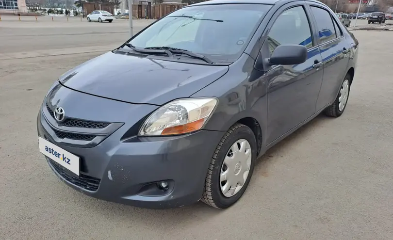 Toyota Yaris 2010 года за 4 300 000 тг. в Астана фото 1