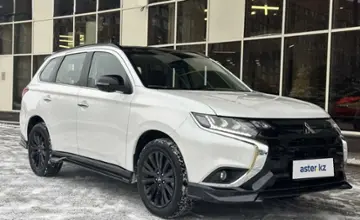 Mitsubishi Outlander 2022 года за 15 900 000 тг. в Астана фото 1
