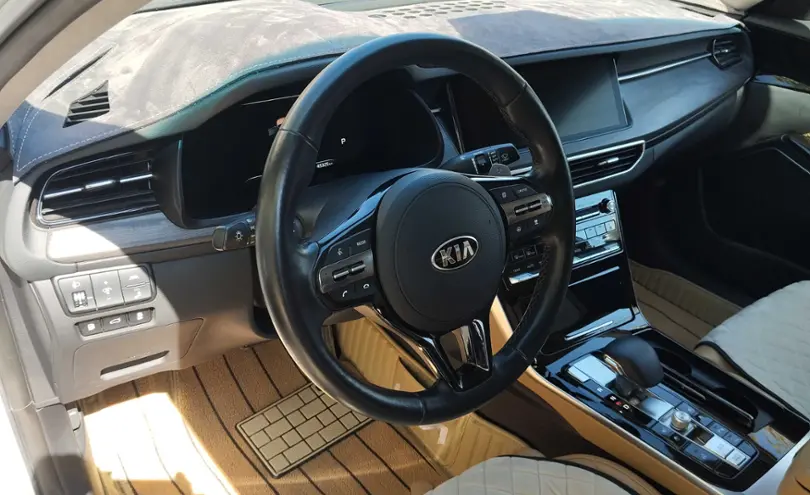 Kia K7 2021 года за 15 000 000 тг. в Атырауская область