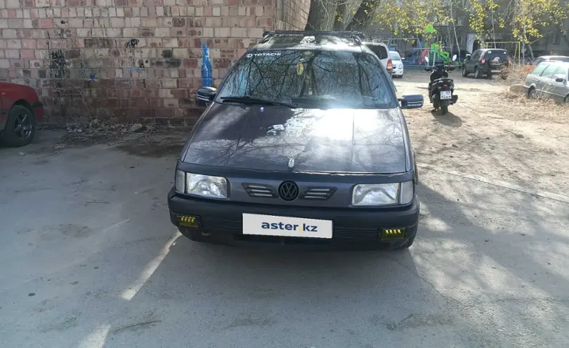 Volkswagen Passat 1993 года за 1 350 000 тг. в Павлодар