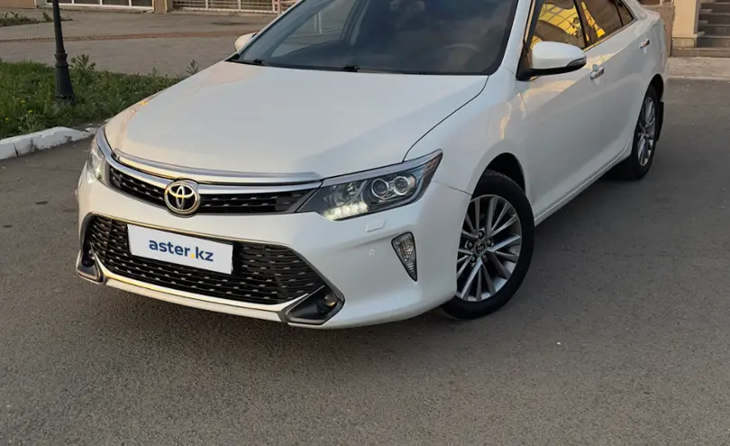 Toyota Camry 2017 года за 13 500 000 тг. в Уральск