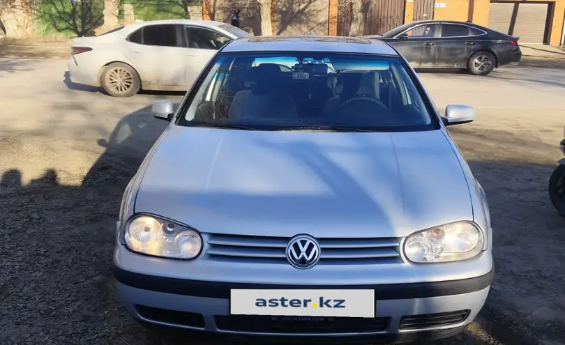 Volkswagen Golf 1998 года за 1 950 000 тг. в Актобе