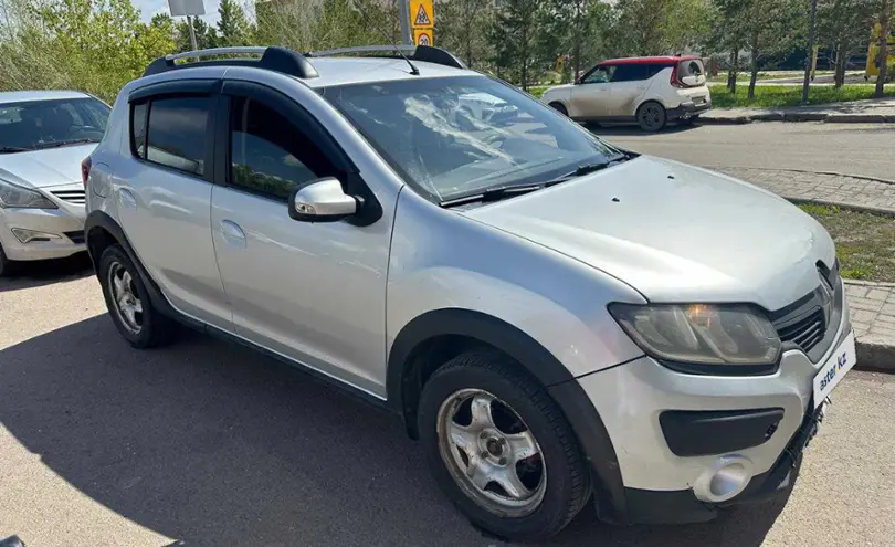 Renault Sandero 2016 года за 4 500 000 тг. в Астана
