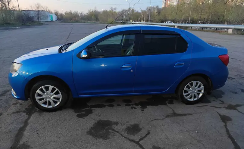 Renault Logan 2014 года за 3 500 000 тг. в Карагандинская область
