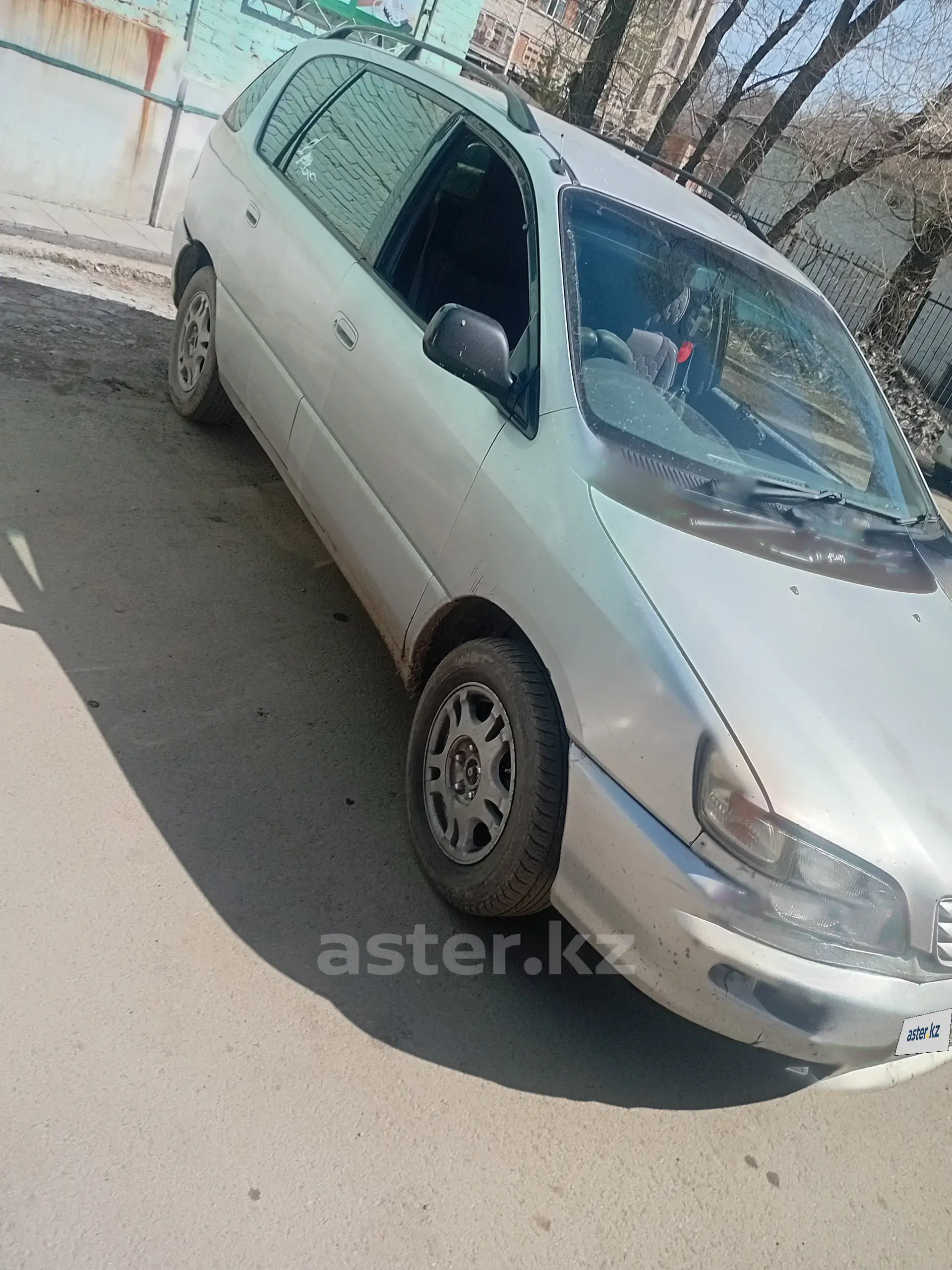 Toyota Ipsum 1996