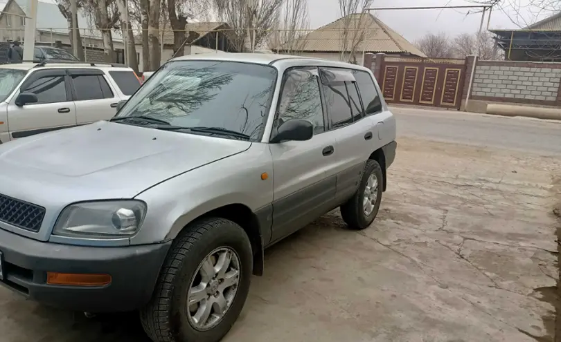 Toyota RAV4 1998 года за 3 300 000 тг. в Алматы