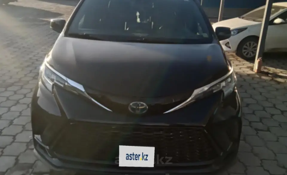 Toyota Sienna 2021 года за 25 000 000 тг. в Караганда фото 1
