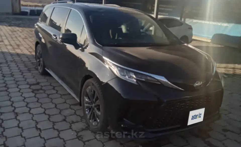 Toyota Sienna 2021 года за 25 000 000 тг. в Караганда фото 2