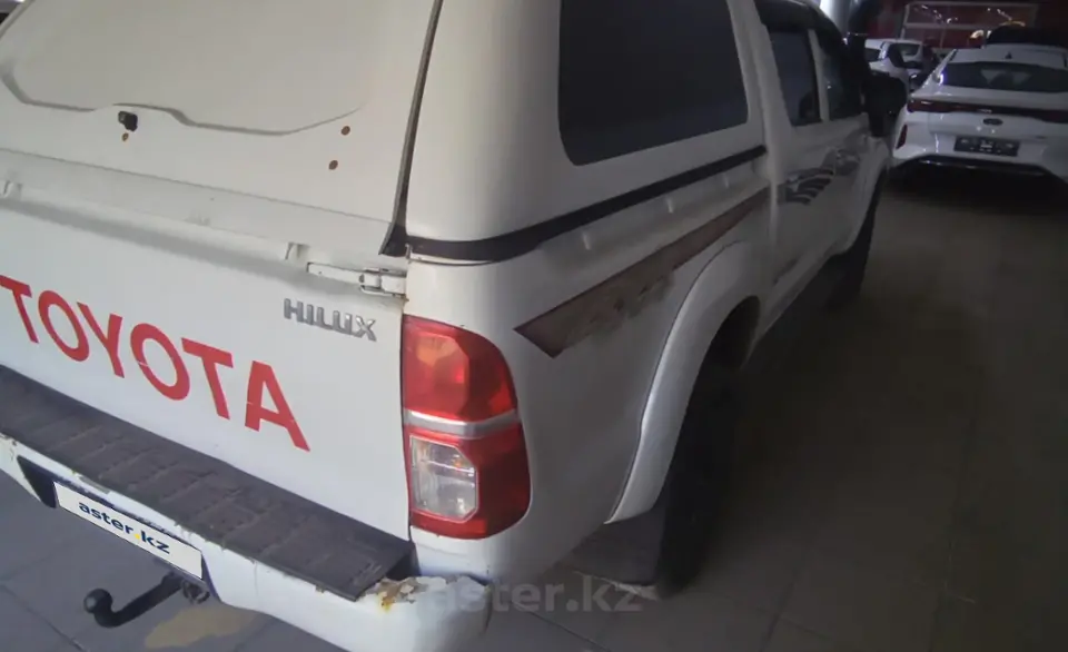 Toyota Hilux 2012 года за 10 000 000 тг. в Астана